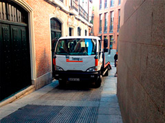 descarga-de-plataforma-oruga-en-zona-centro